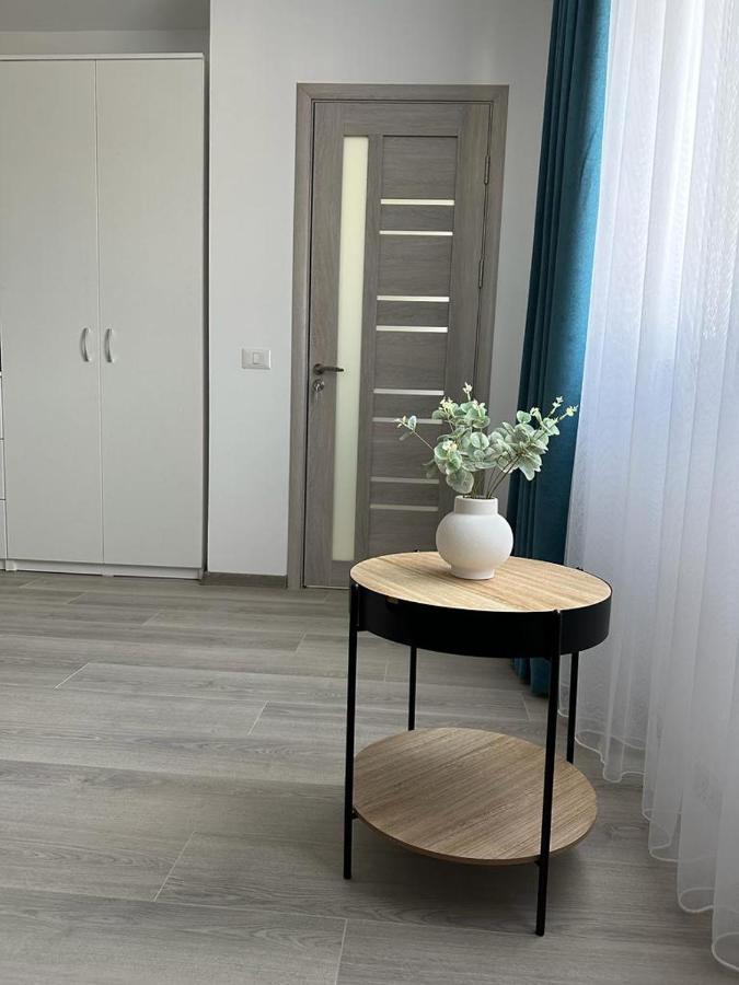 Luxury Studios Blvd. G. Enescu Suceava Exterior foto