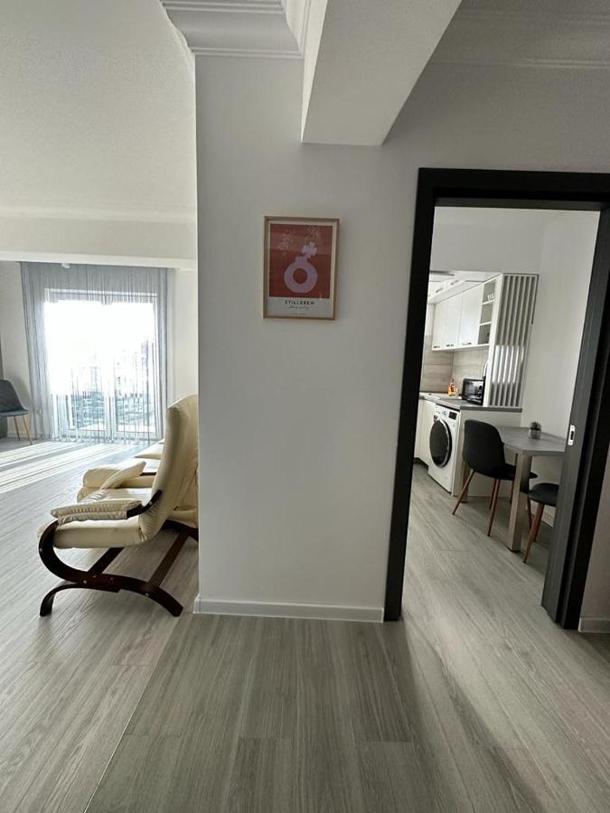 Luxury Studios Blvd. G. Enescu Suceava Exterior foto