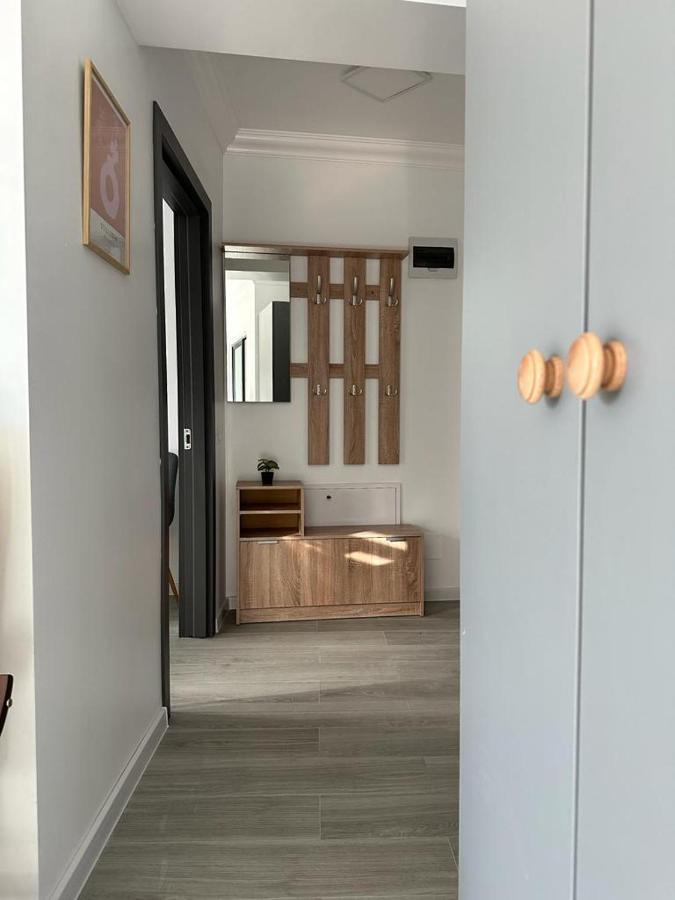 Luxury Studios Blvd. G. Enescu Suceava Exterior foto