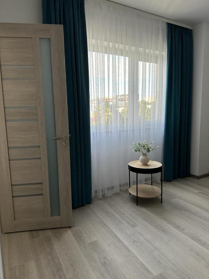 Luxury Studios Blvd. G. Enescu Suceava Exterior foto
