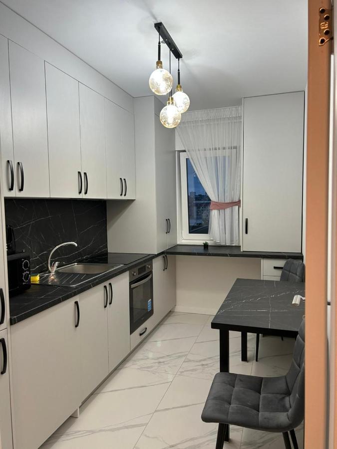 Luxury Studios Blvd. G. Enescu Suceava Exterior foto