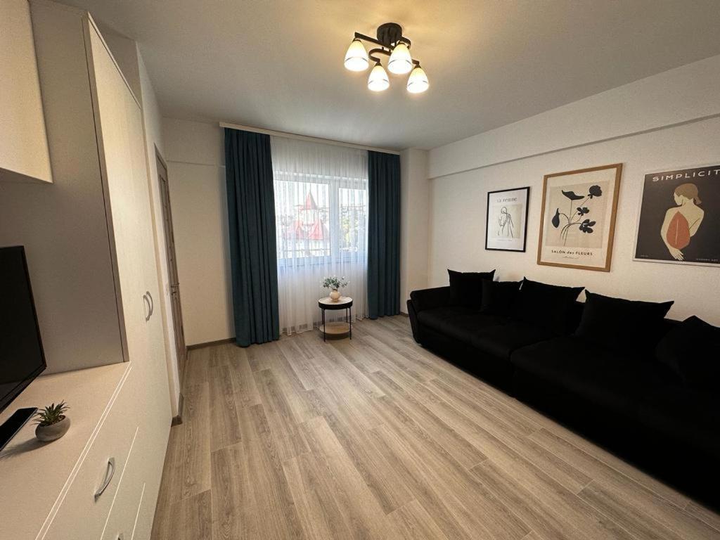 Luxury Studios Blvd. G. Enescu Suceava Exterior foto