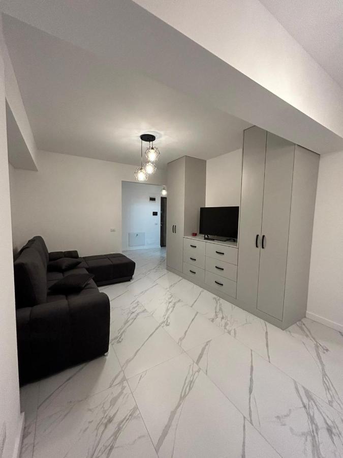 Luxury Studios Blvd. G. Enescu Suceava Exterior foto